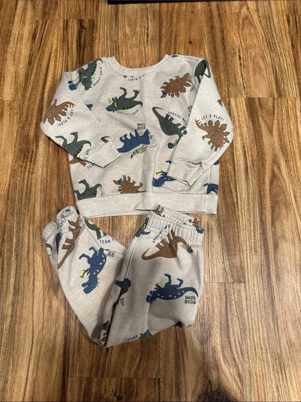 Set of 3 Toddler 2T Sweatsuit